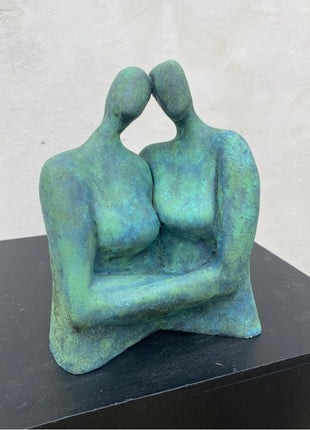 Keramisch Beeldje Man & Vrouw – Liefde & Relatie – Bronsgroen – Handgemaakt – Uniek Geschenk/Cadeau