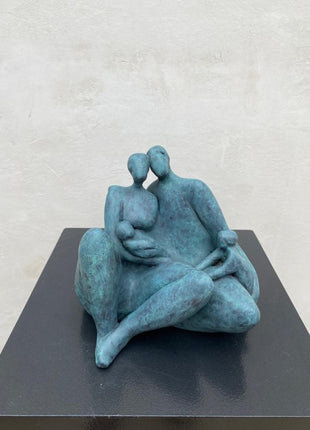 Bound with life - Keramisch Beeldje Gezin - Keramiek - Kunst - Bernadette te Wierik