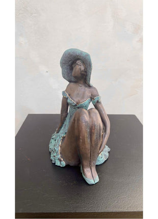 Good morning - Keramiek - Keramisch Beeldje - Brons Groen - Bernadette te Wierik