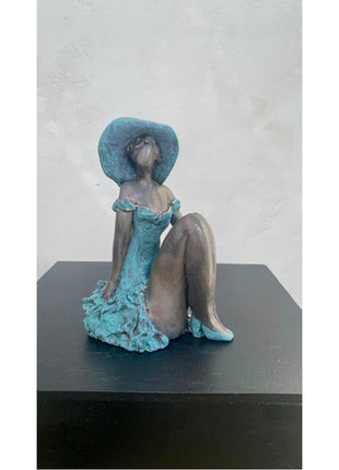 Good morning - Keramiek - Keramisch Beeldje - Brons Groen - Bernadette te Wierik