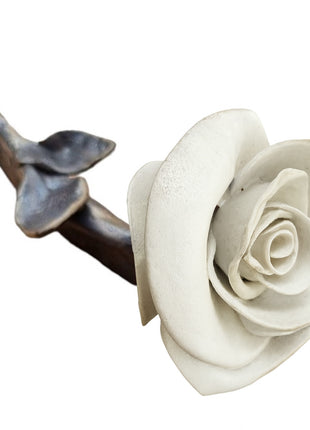 Roos van keramiek - Wit - Relatiegeschenk - Geschenk Cadeau - 25 cm